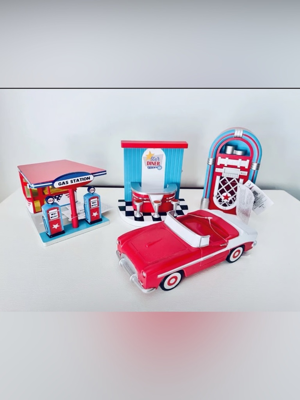 Bullseye playground 50s Diner Set